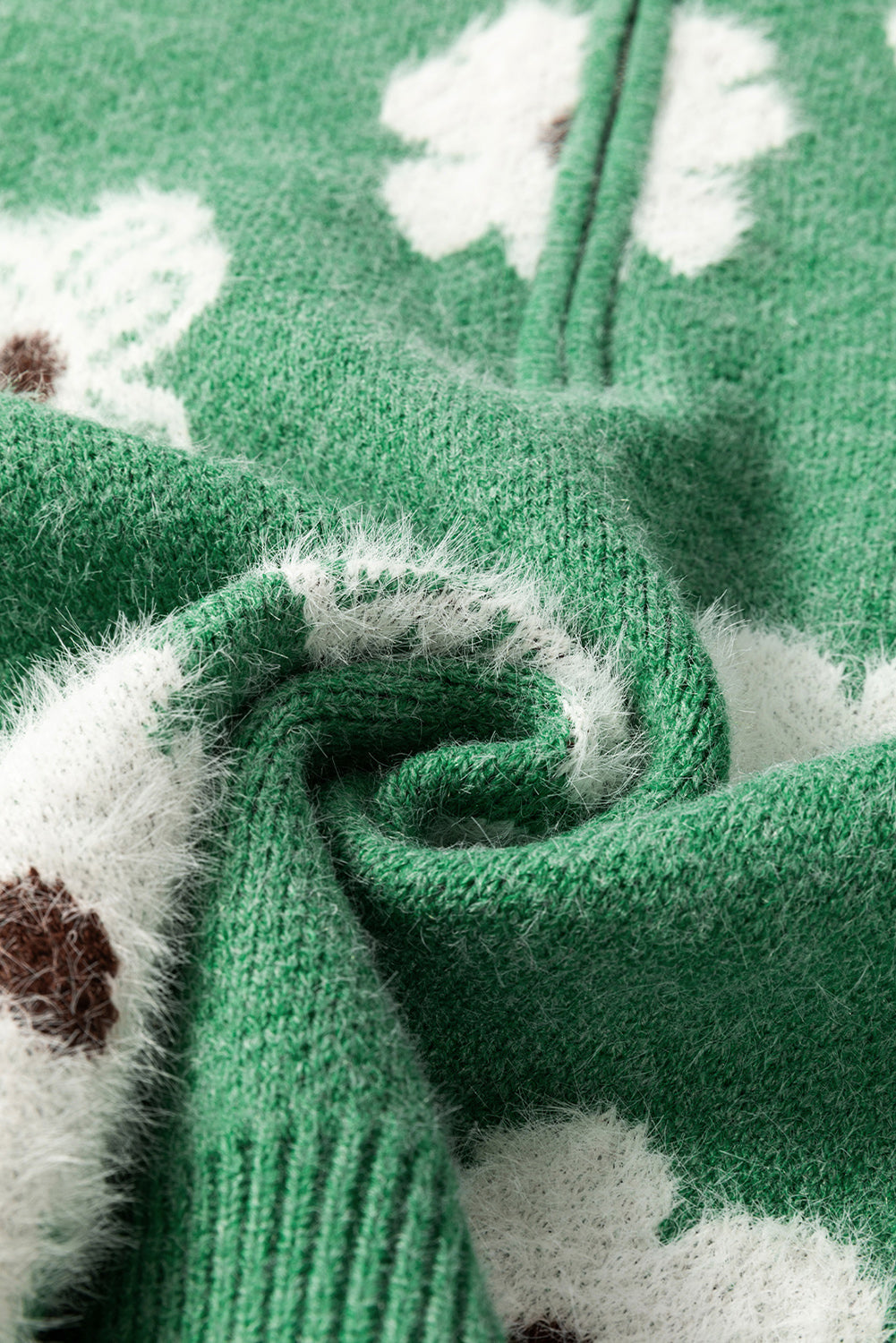 Maglione dal design curato