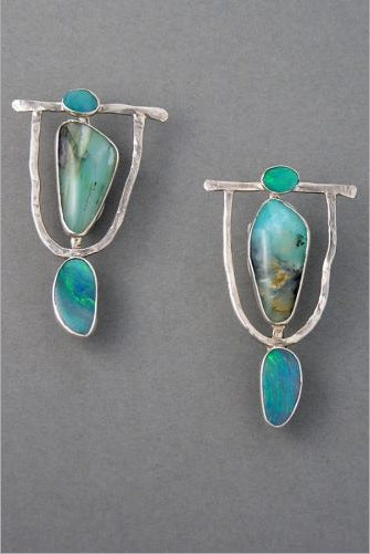 Orecchino classico dal fascino senza tempo