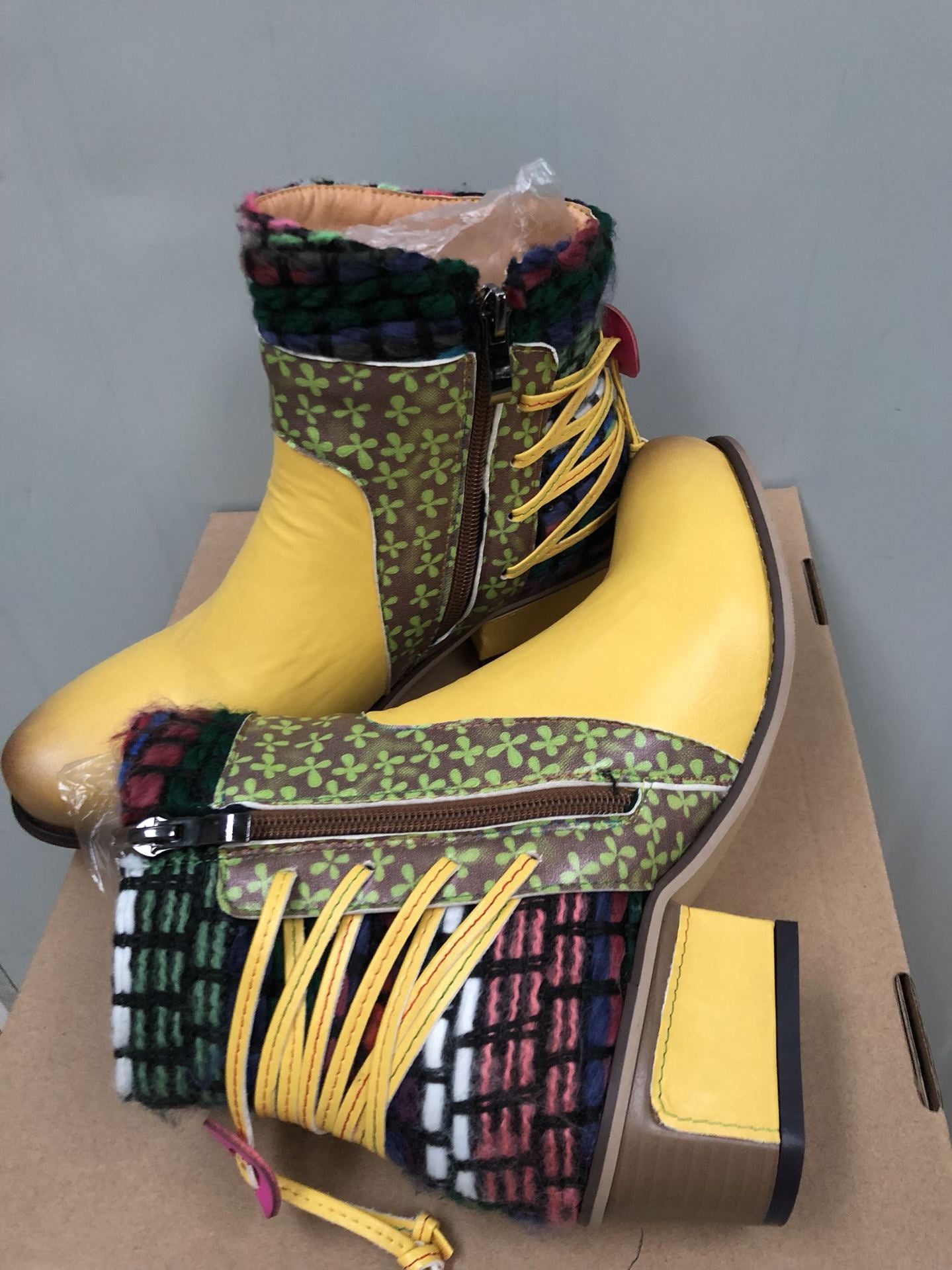 Stivali Ortopediche Splendidamente Realizzate