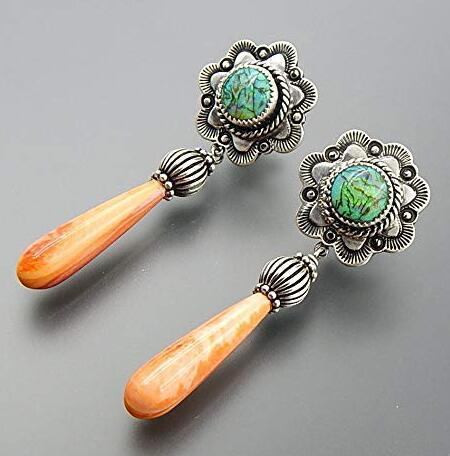 Orecchino vintage fatto a mano