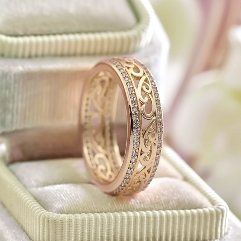 Oro Anello elegante per ogni occasione