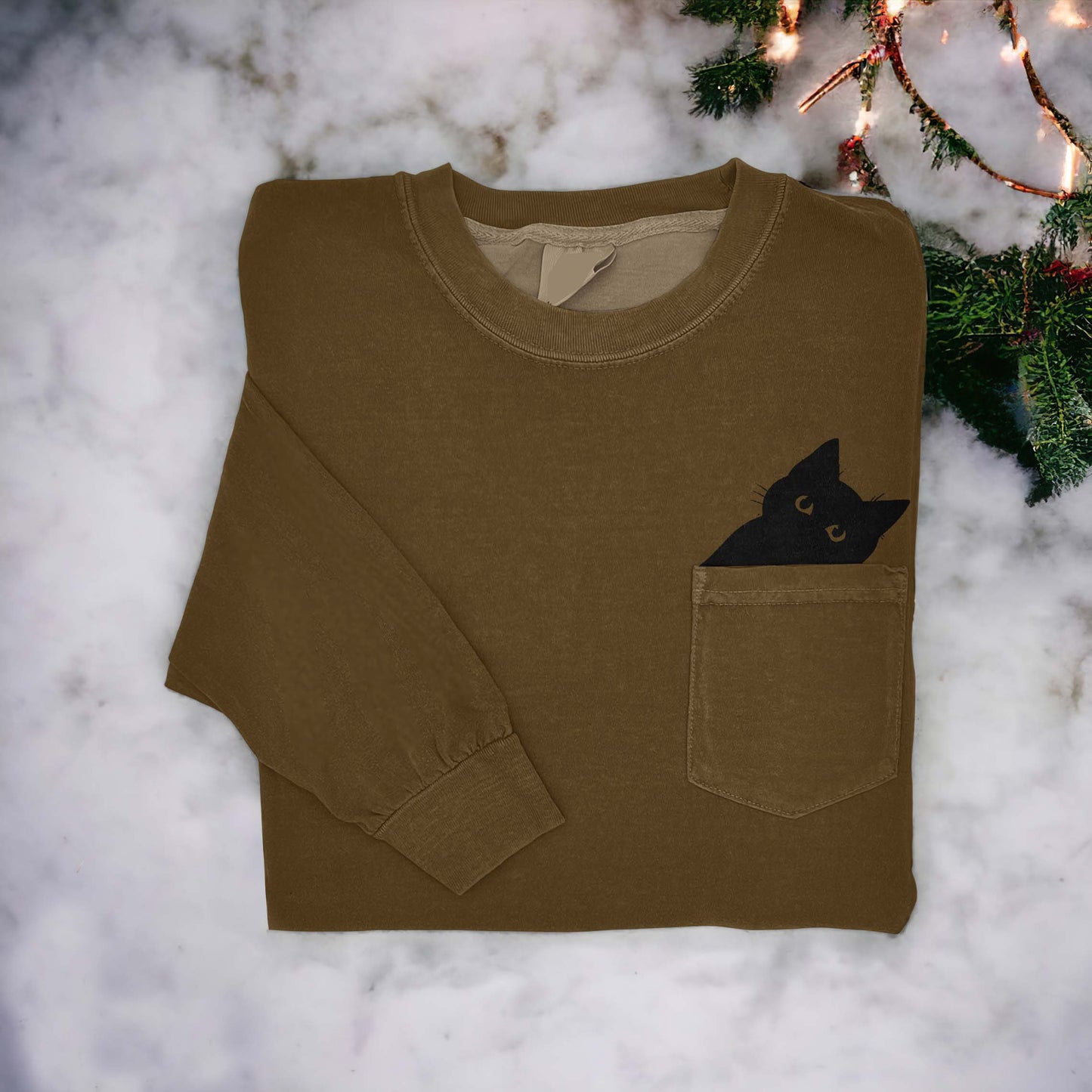 Cute Black Cat Art Women's Cozy Pocket T-Shirt elevenforest