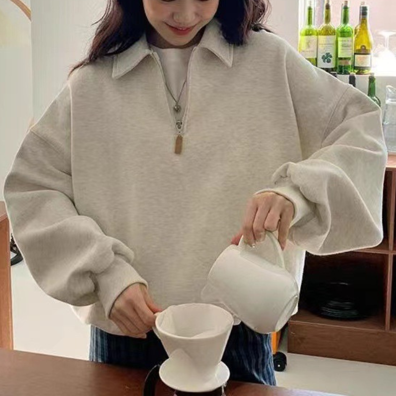 Ornella® | Stylish women's sweater with a warm collar