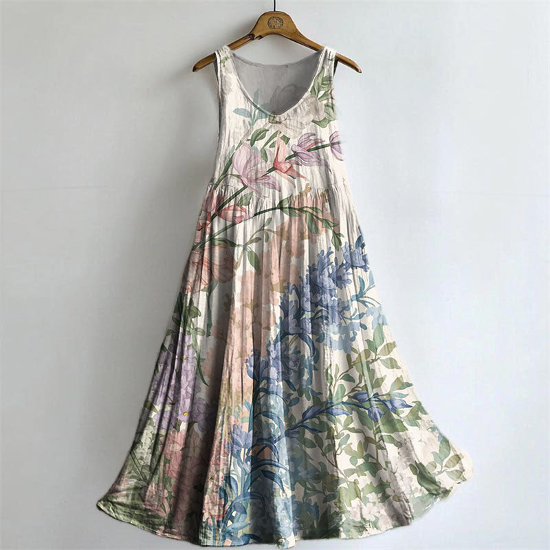 Women's Muted Floral Embellished Pattern Art Print Round Neck Sleevele