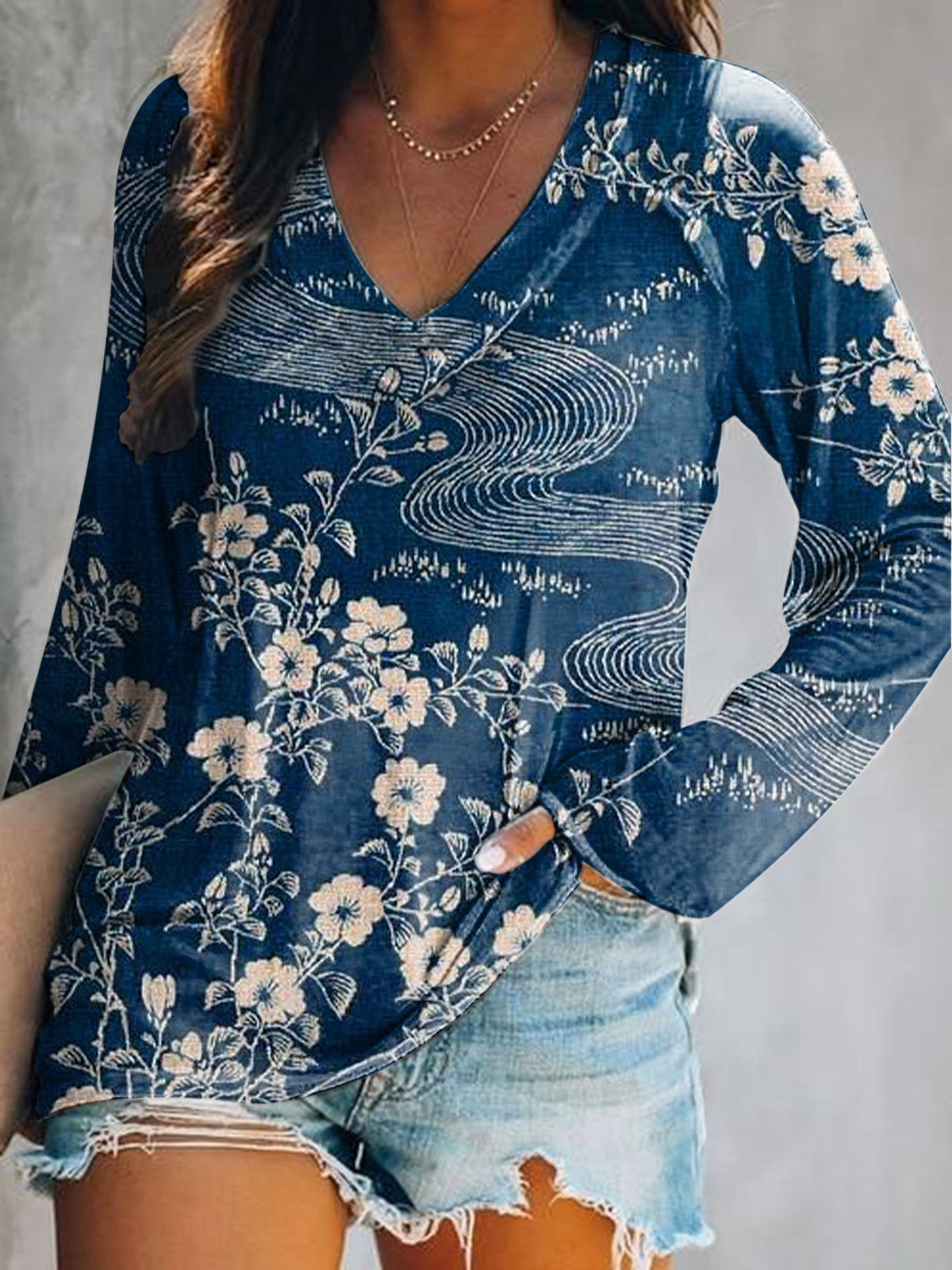 Women's Casual Bohemian Floral Art Print V Neck Long Sleeve Tops