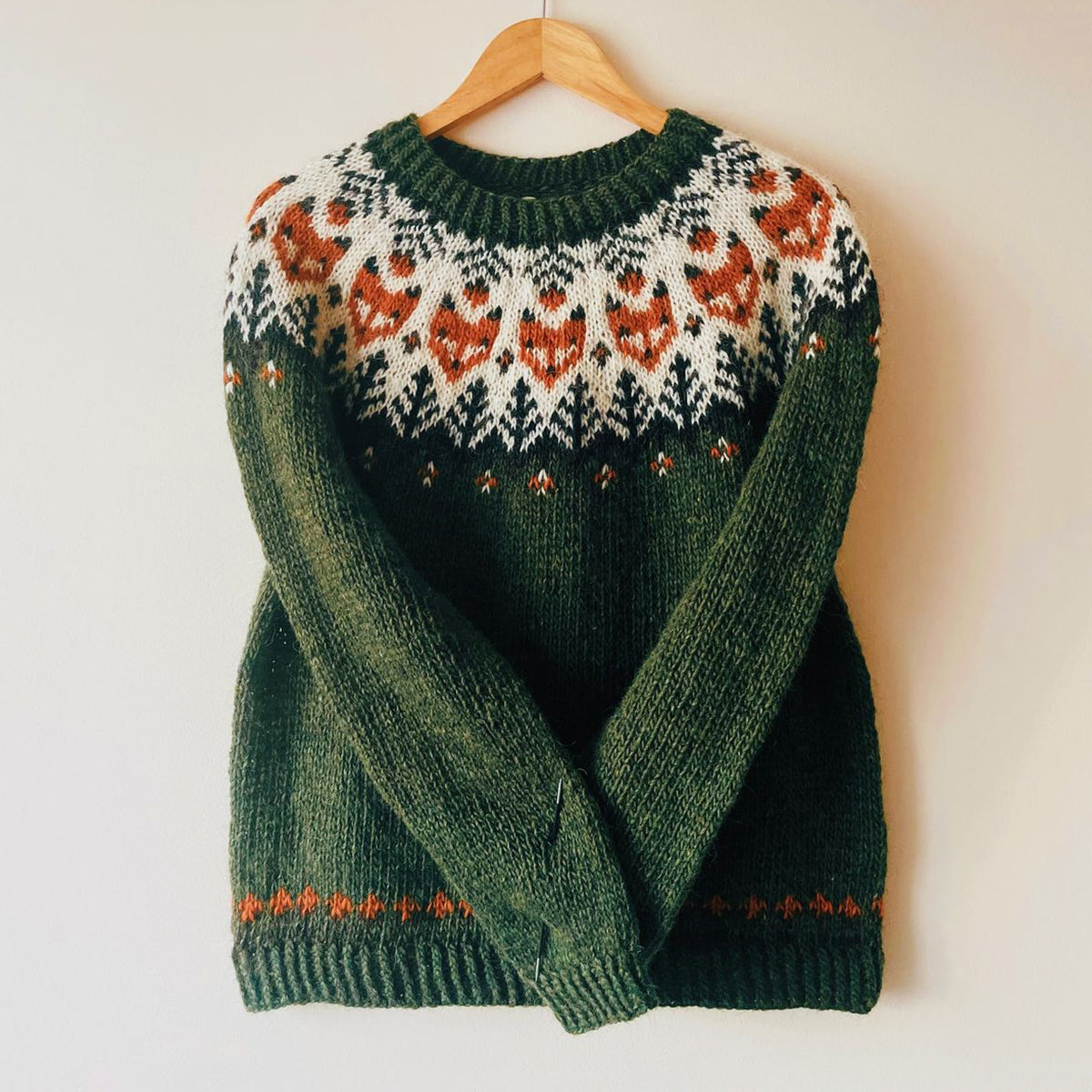 Vingate Fall Fox Iceland Jacquard Knitted Pullover Sweater artswardrobe