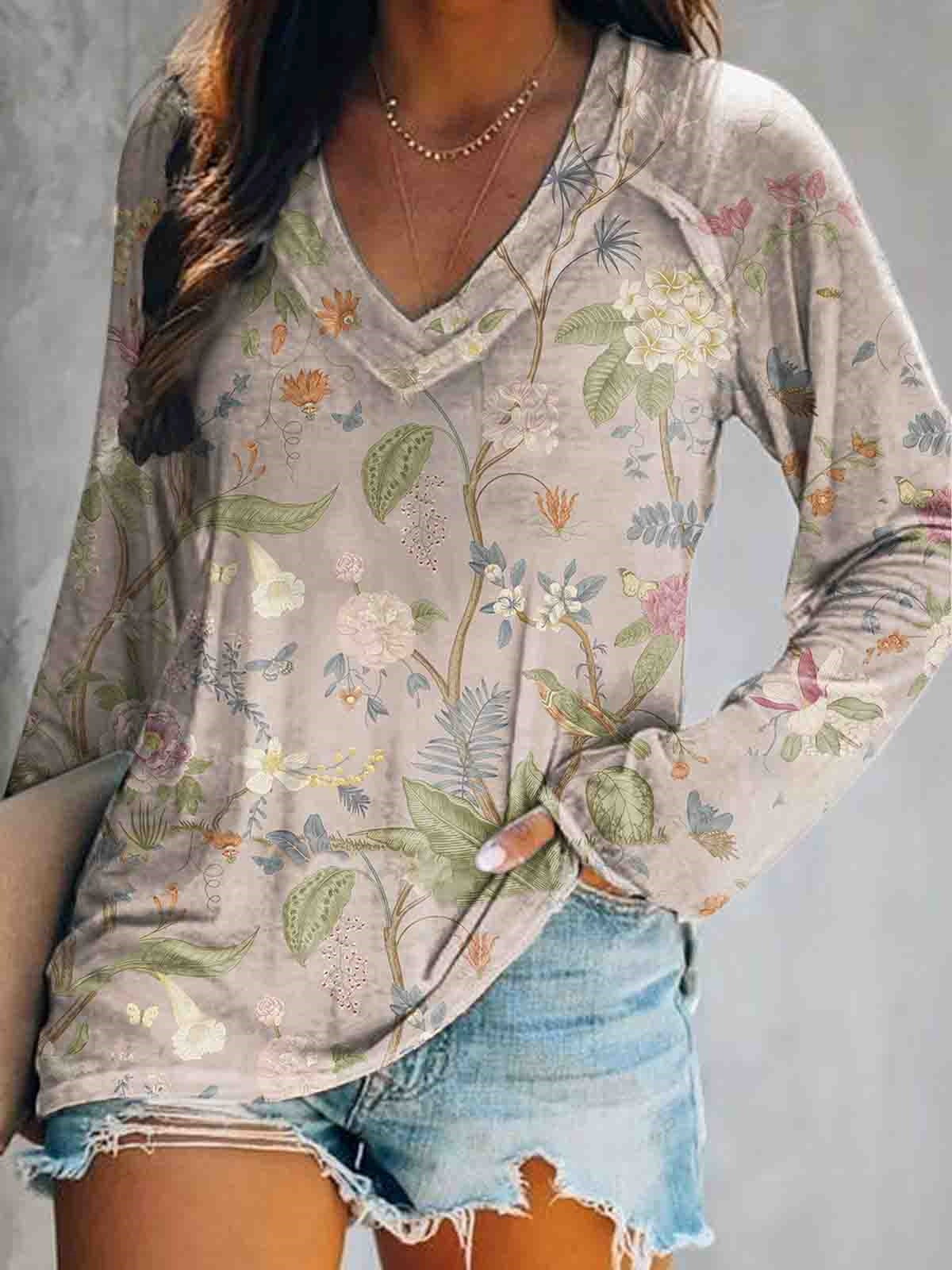 Women's Floral Art Print V-Neck Long Sleeve Top