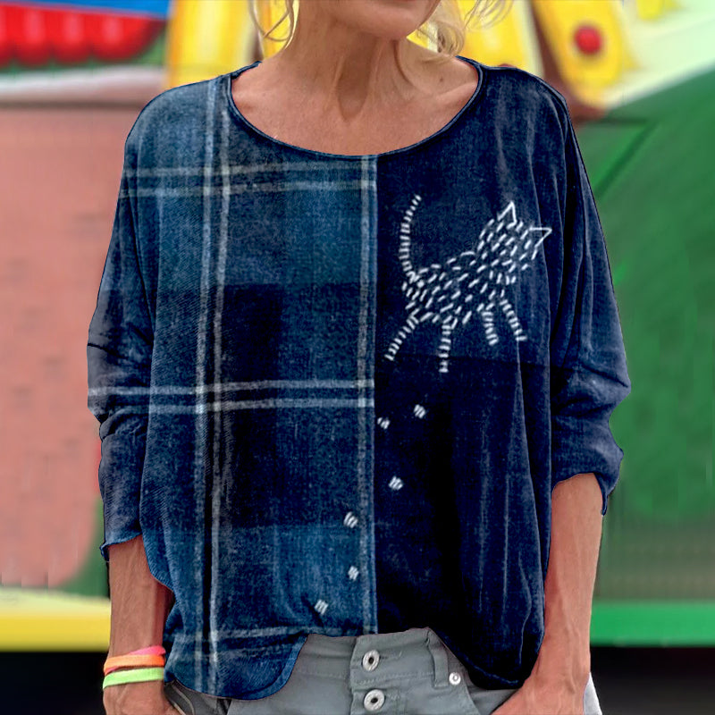 Vintage Plaid Embroidered Cat Women's Cozy Linen Crew Neck T-shirt elevenforest