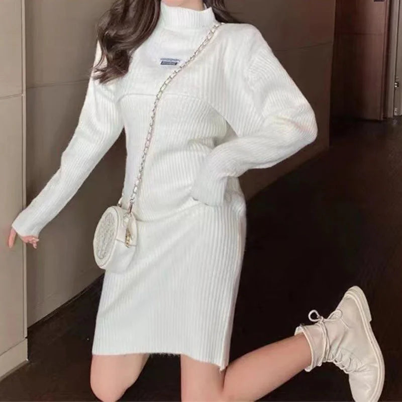 LP | Abito a due pezzi con maniche a buffet e gilet a foulard