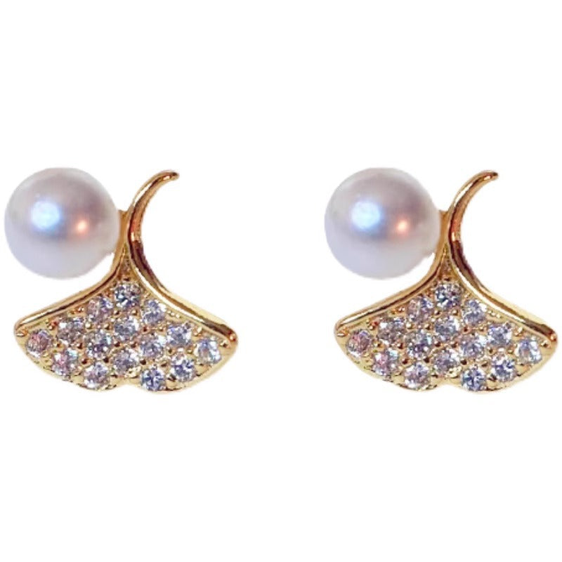 Perla Orecchino classico dal fascino senza tempo