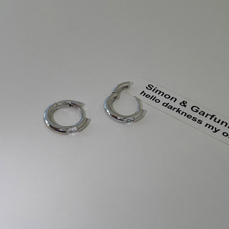 Orecchino bellissimo con stile unico