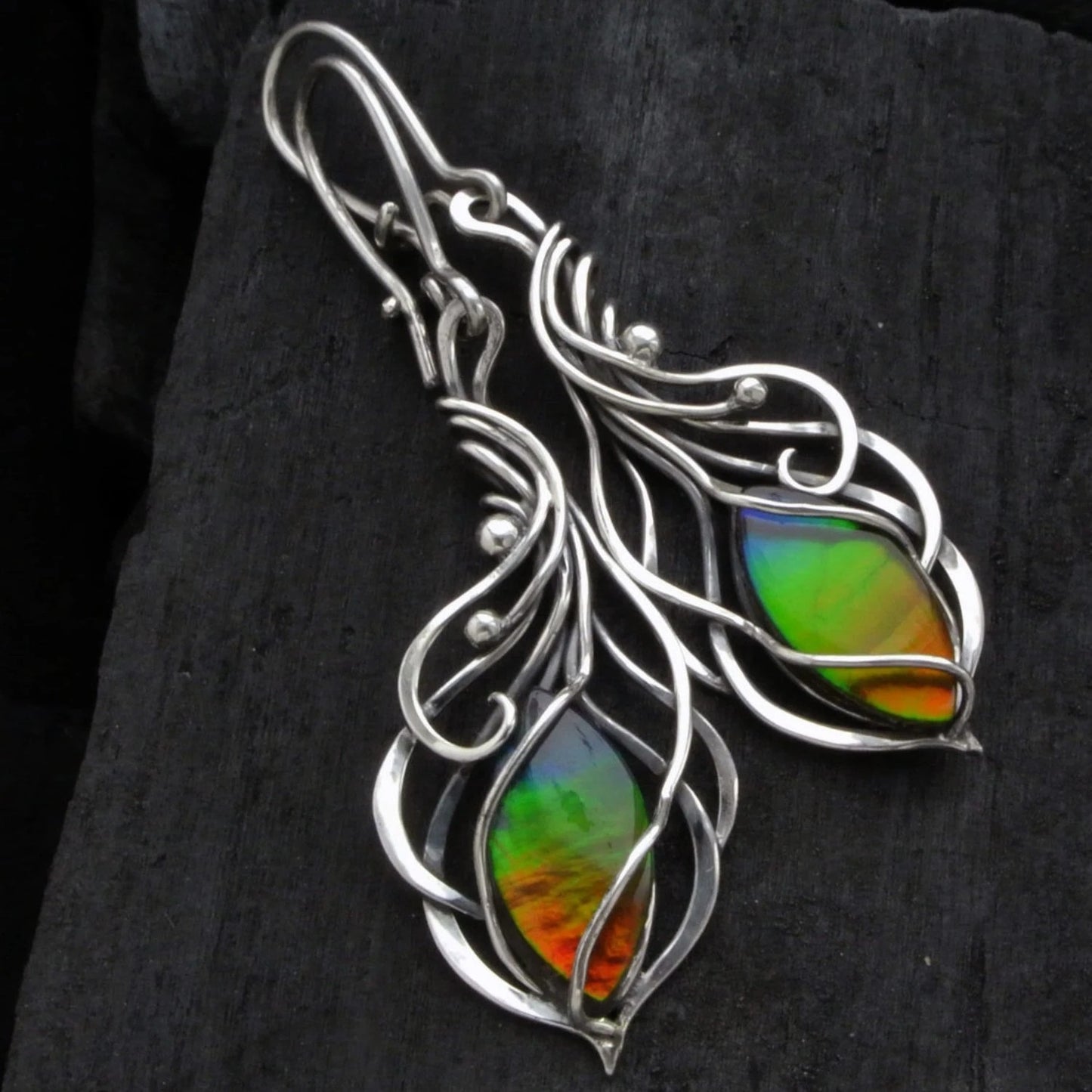 Orecchino bellissimo con stile unico