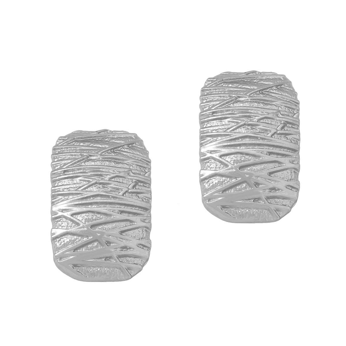 Orecchino artigianale delicato