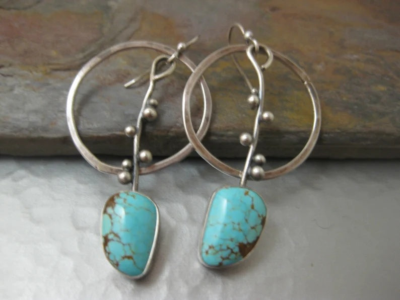 Orecchino elegante per ogni occasione