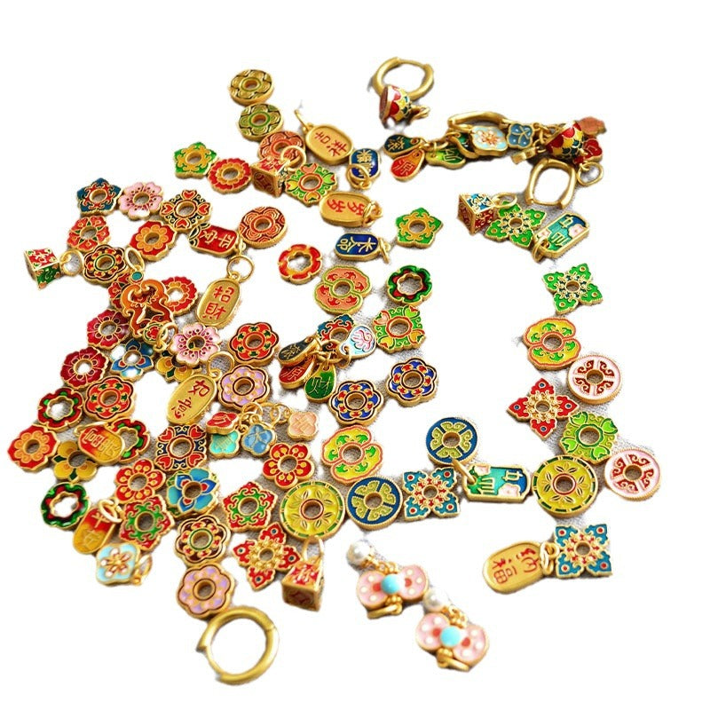 Oro Orecchino artigianale delicato