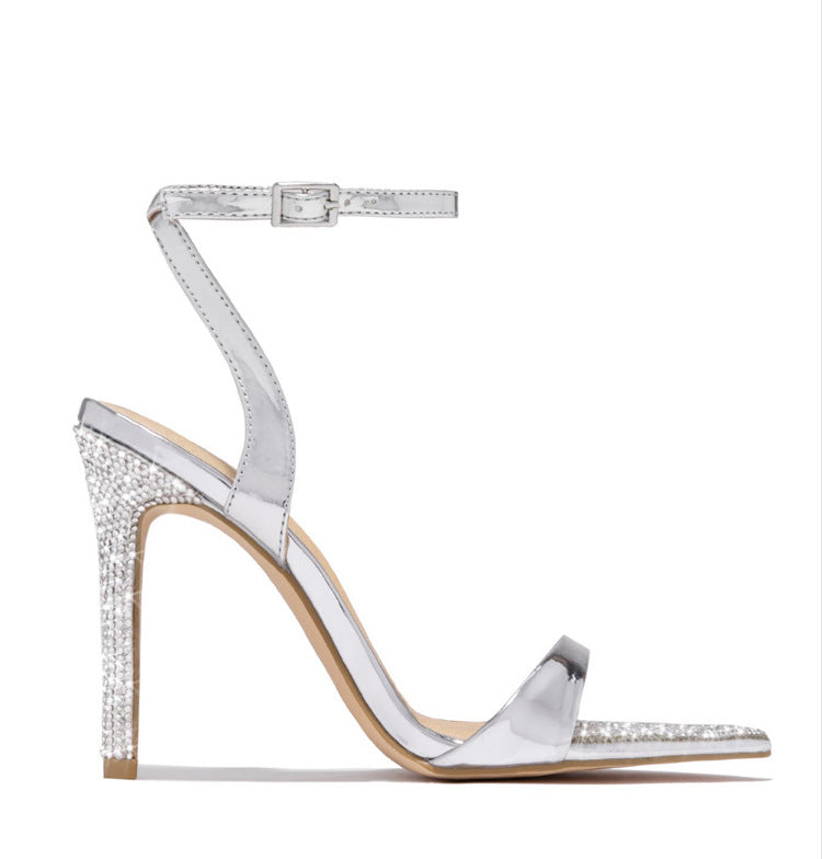 Sandali Ortopediche Stilose per Ogni Occasione