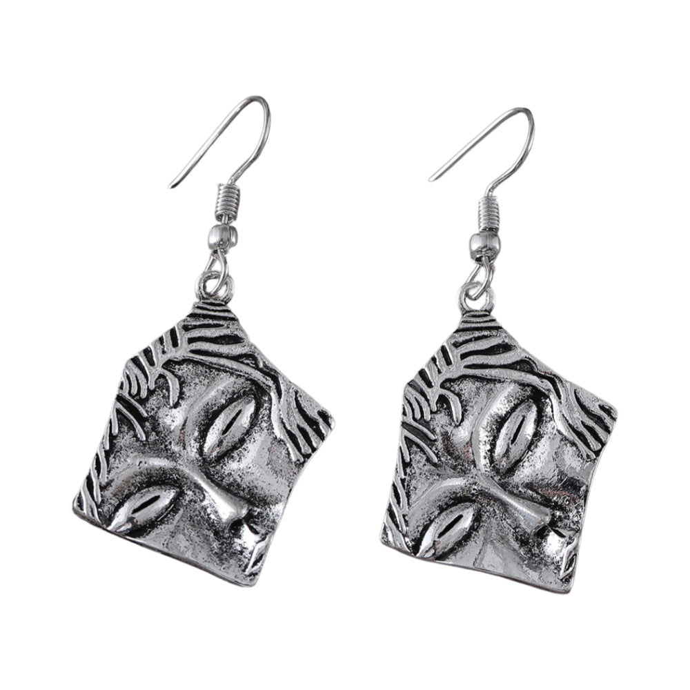 Orecchino vintage fatto a mano