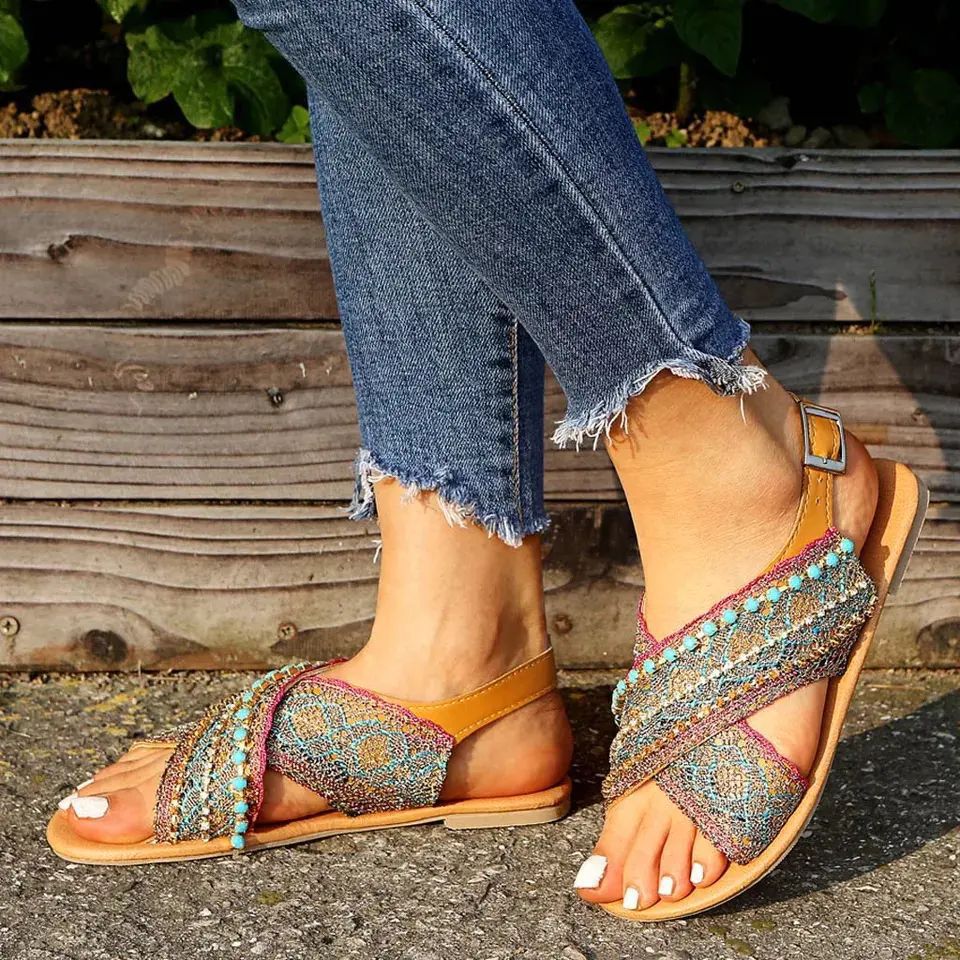 Sandali Ortopediche Aggraziate dal Look Moderno