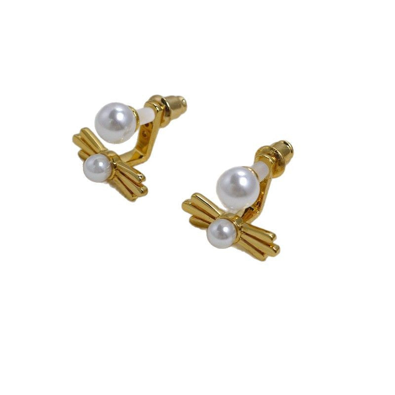 Oro Orecchino bellissimo con stile unico