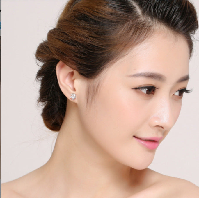 Orecchino stupendo per uso quotidiano