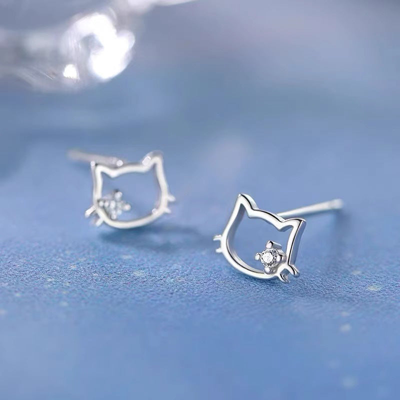 Orecchino classico dal fascino senza tempo