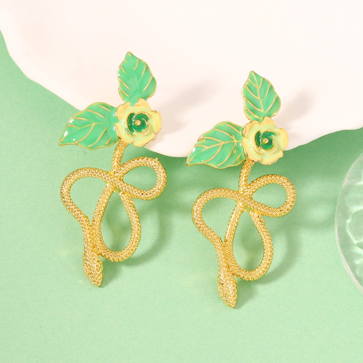 Orecchino affascinante per ogni occasione