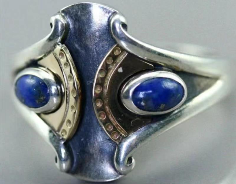 Anello bellissimo con stile unico
