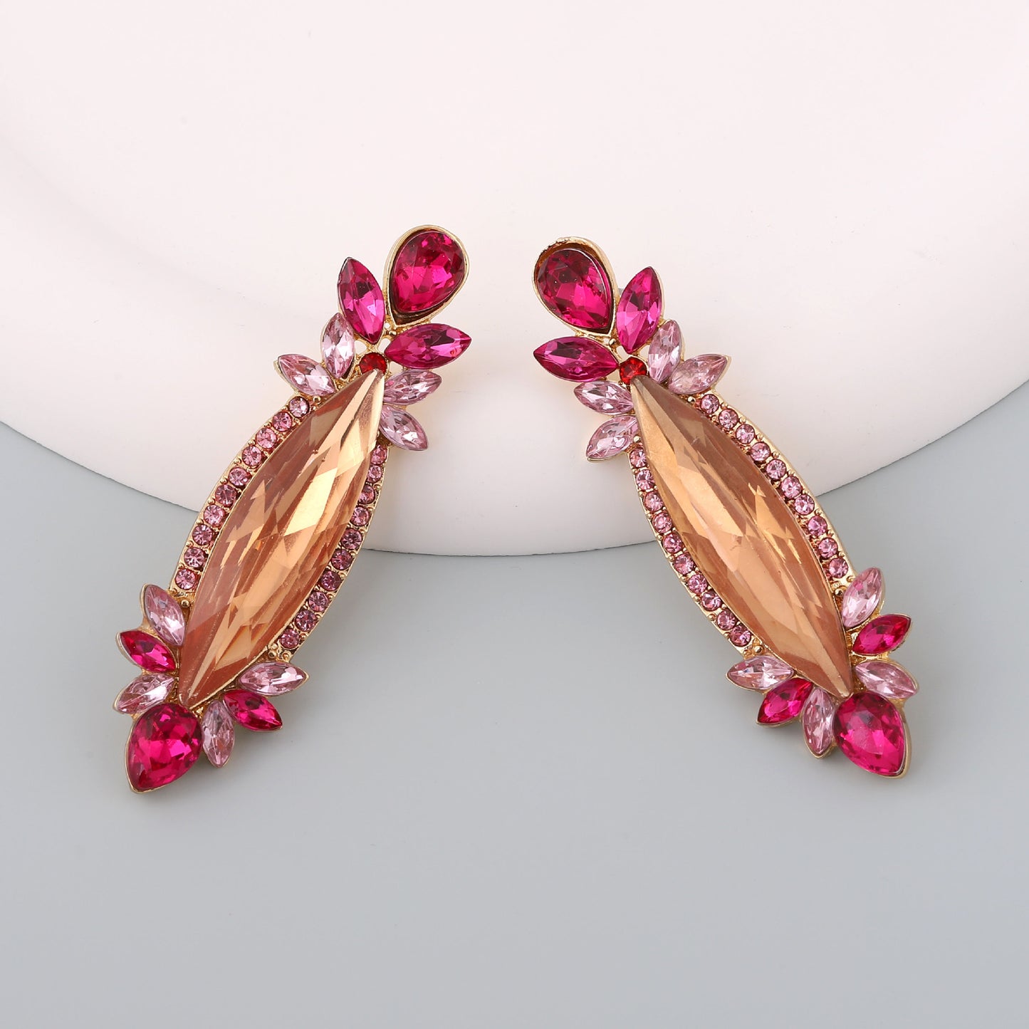 Orecchino romantico per momenti speciali