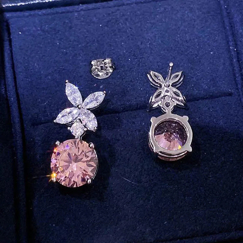 Orecchino bellissimo con stile unico