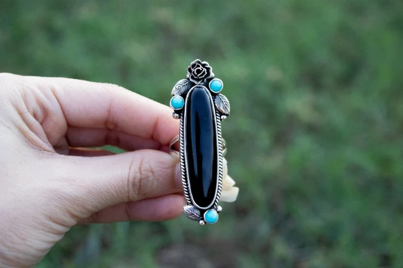 Anello artigianale delicato