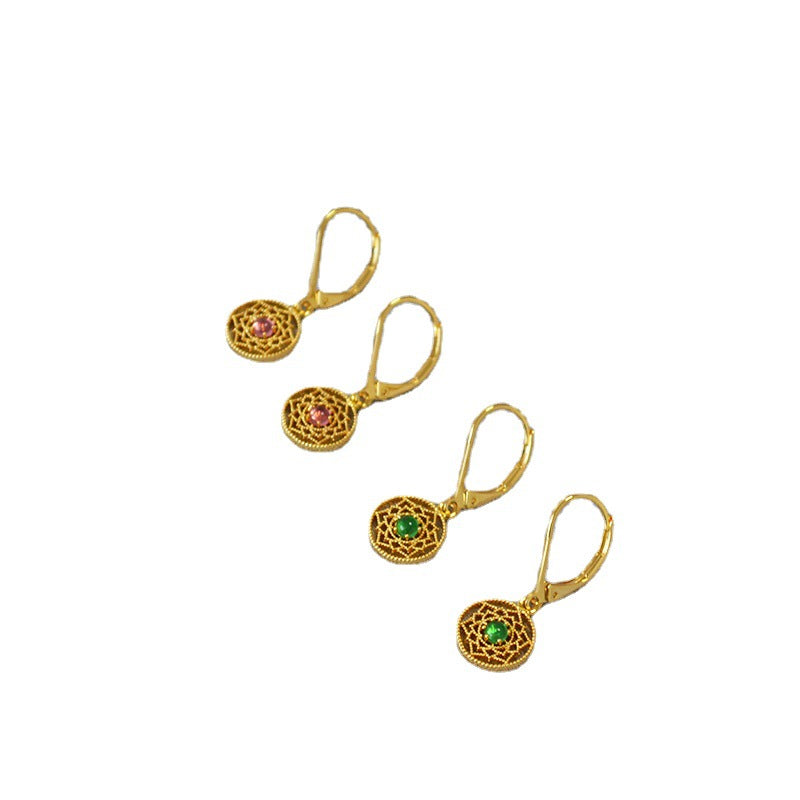 Orecchino artigianale delicato