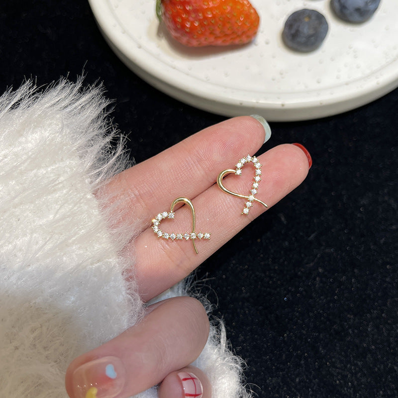 Orecchino affascinante per ogni occasione