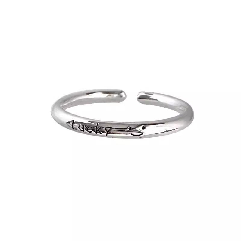 Anello classico dal fascino senza tempo