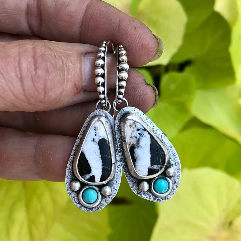 Orecchino elegante per ogni occasione