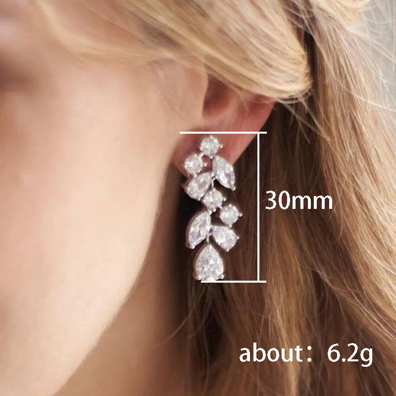 Orecchino affascinante per ogni occasione