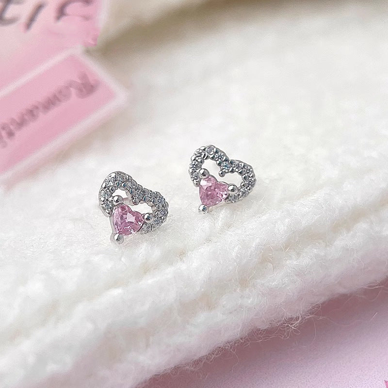 Orecchino artigianale delicato