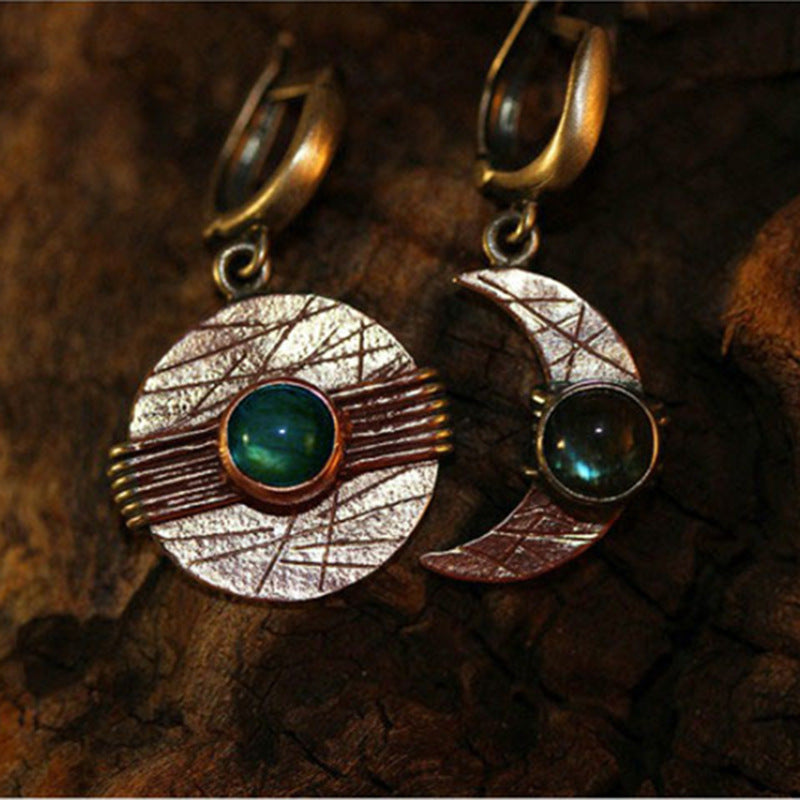 Orecchino vintage fatto a mano