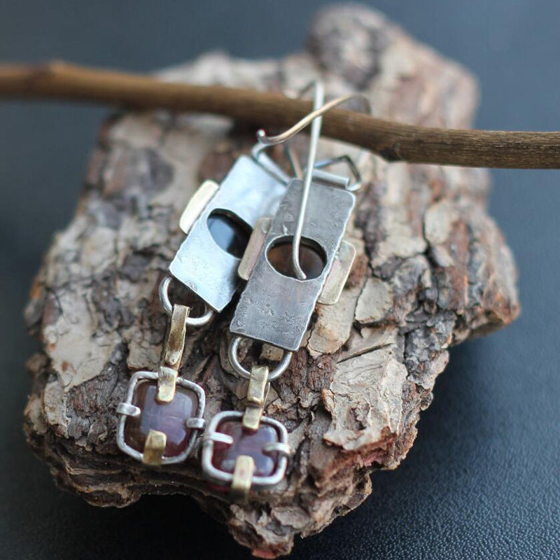 Orecchino artigianale delicato