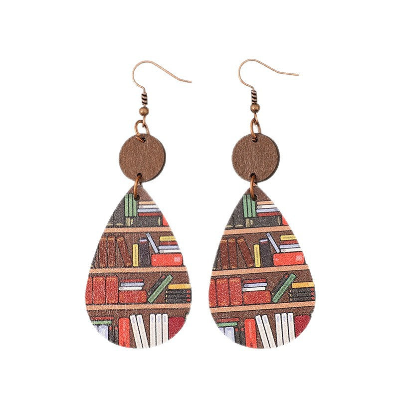 Orecchino artigianale delicato