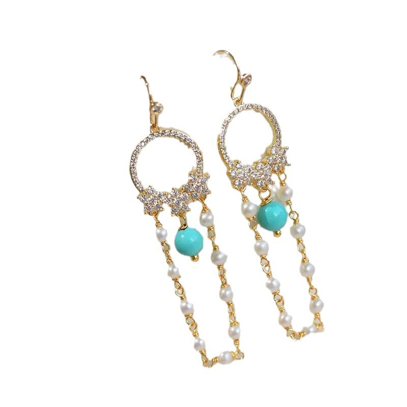 Argento Orecchino bellissimo con stile unico