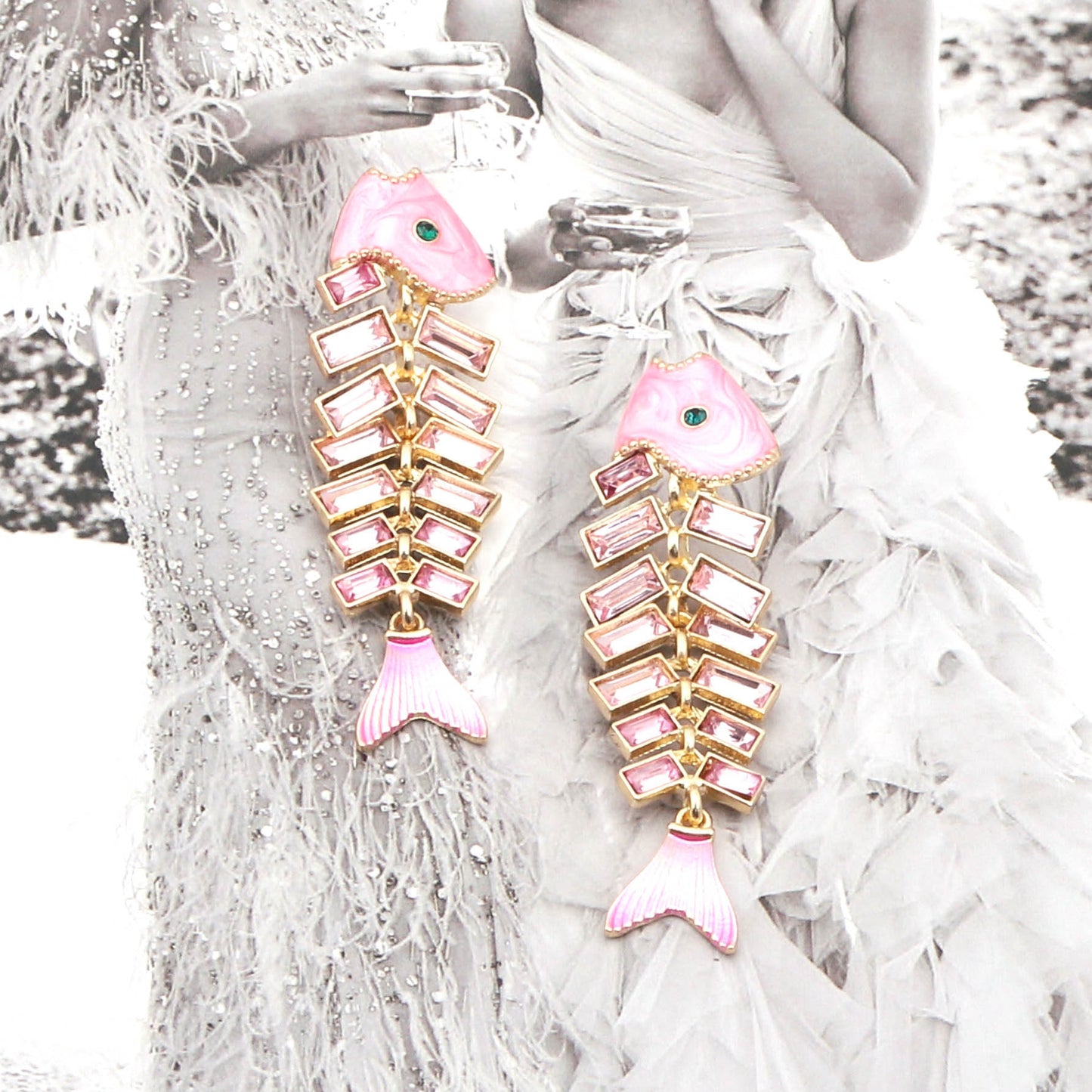 Orecchino artigianale delicato