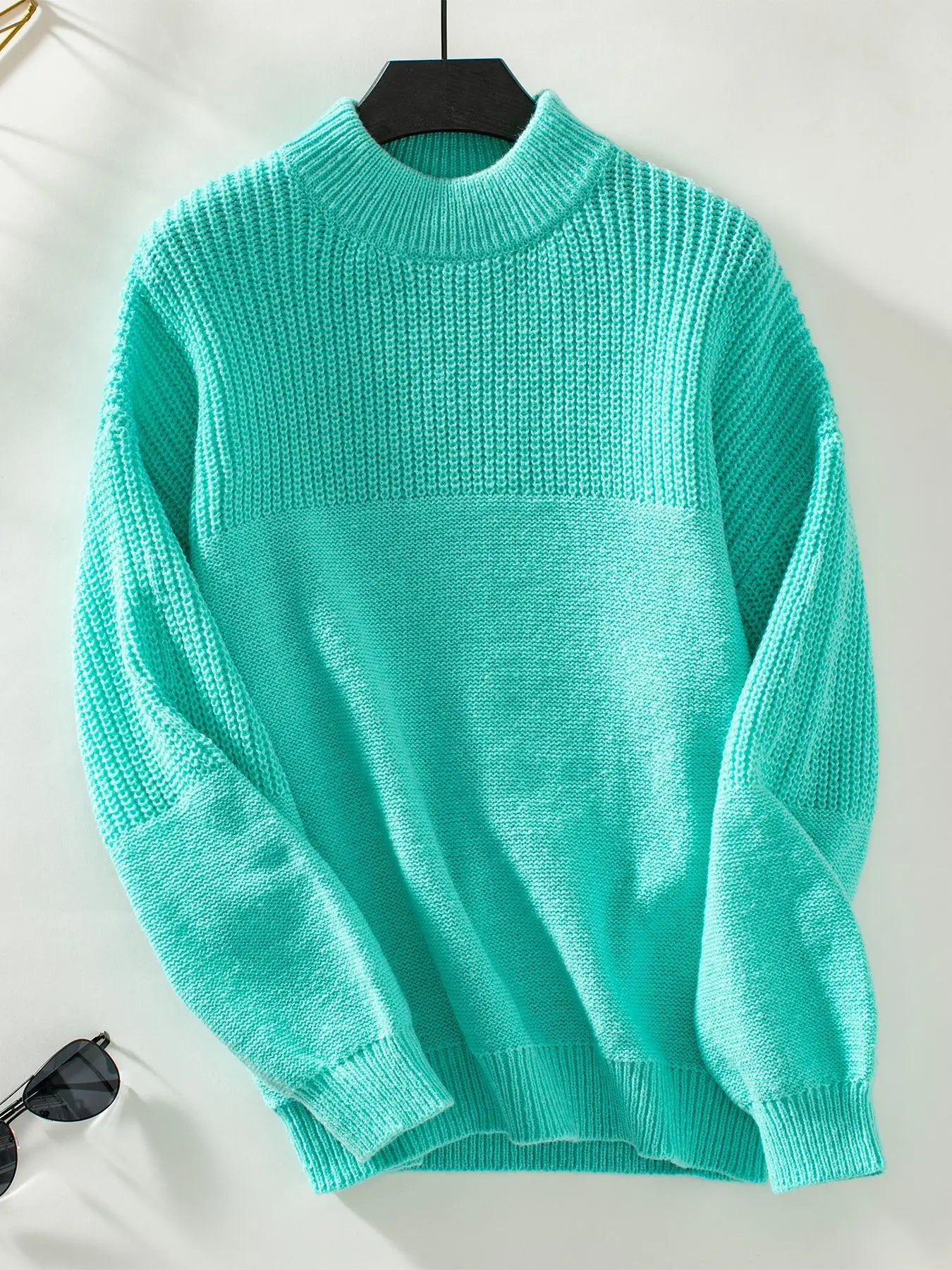 Maglione dal design curato