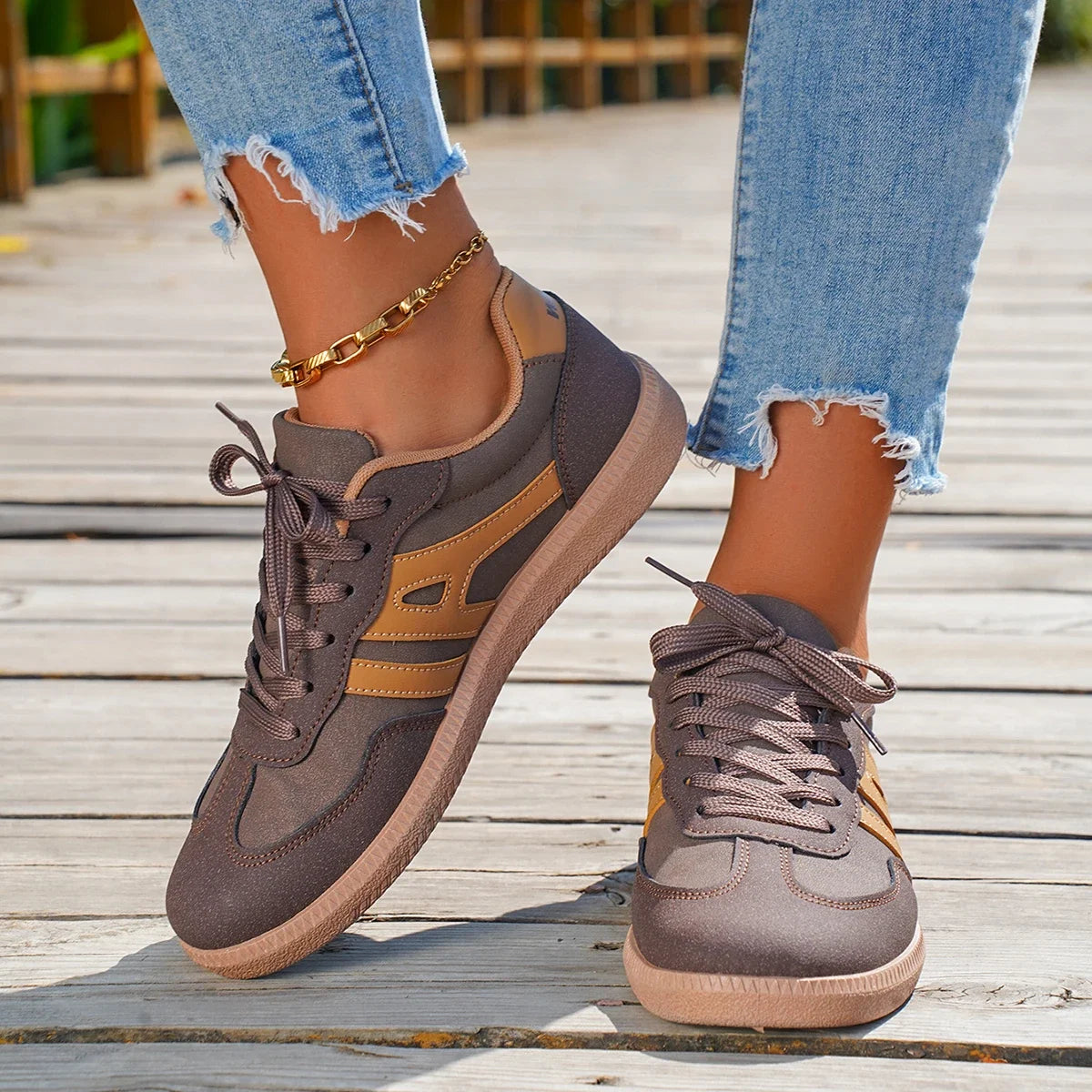 Ortopedico Sneakers alla moda e di supporto