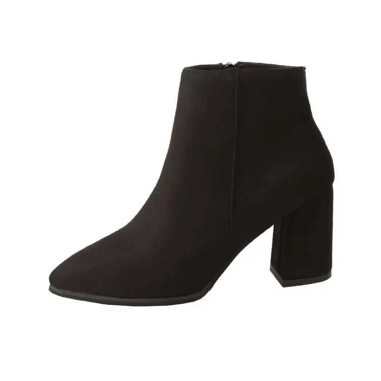 Ortopedico Tacchi alla moda e di supporto