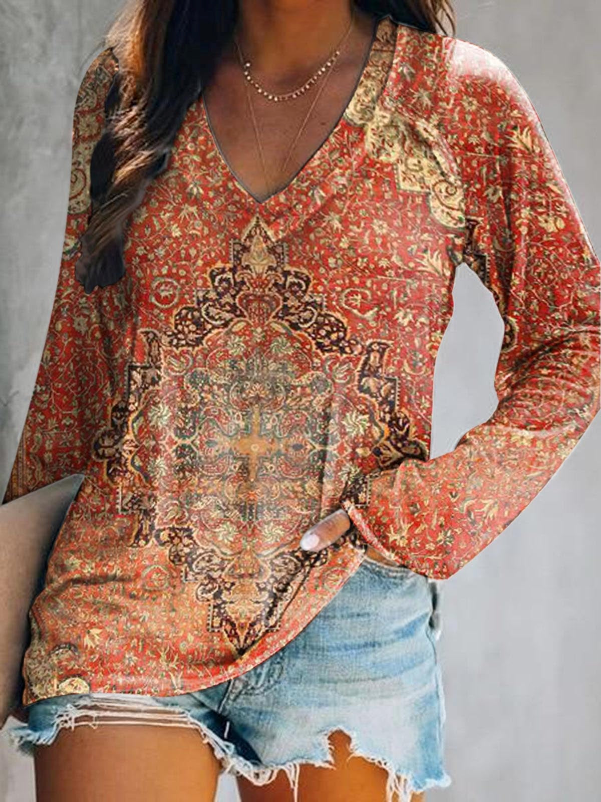 Women's Retro Ethnic Totem Art Print Casual V-neck Long Sleeve T-shirt