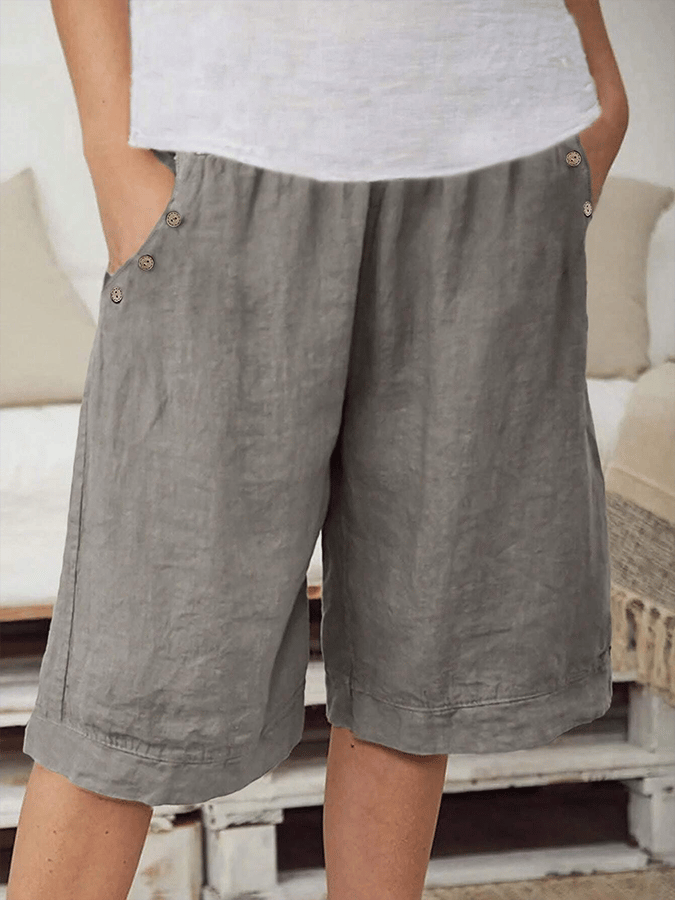 Women's Solid Color Buttoned Loose Casual Shorts (With Pockets)