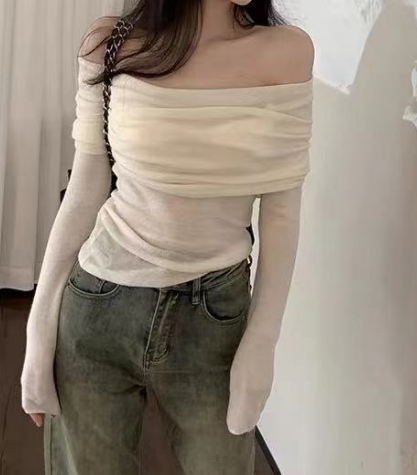 Rocio® | Off-the-shoulder sweater