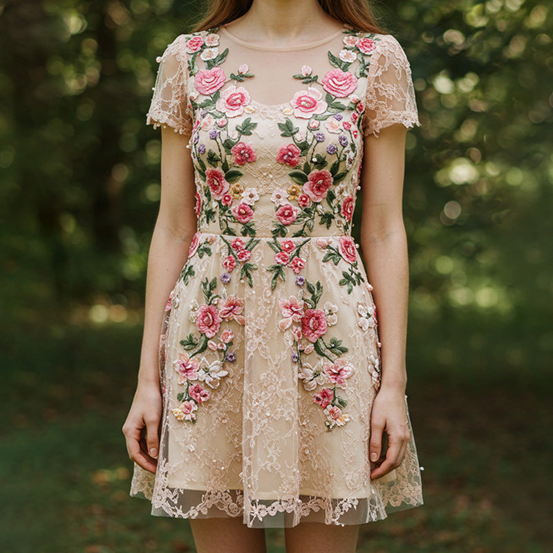 Women's Casual Retro Bohemian Embroidered Floral Print Dress artswardrobe