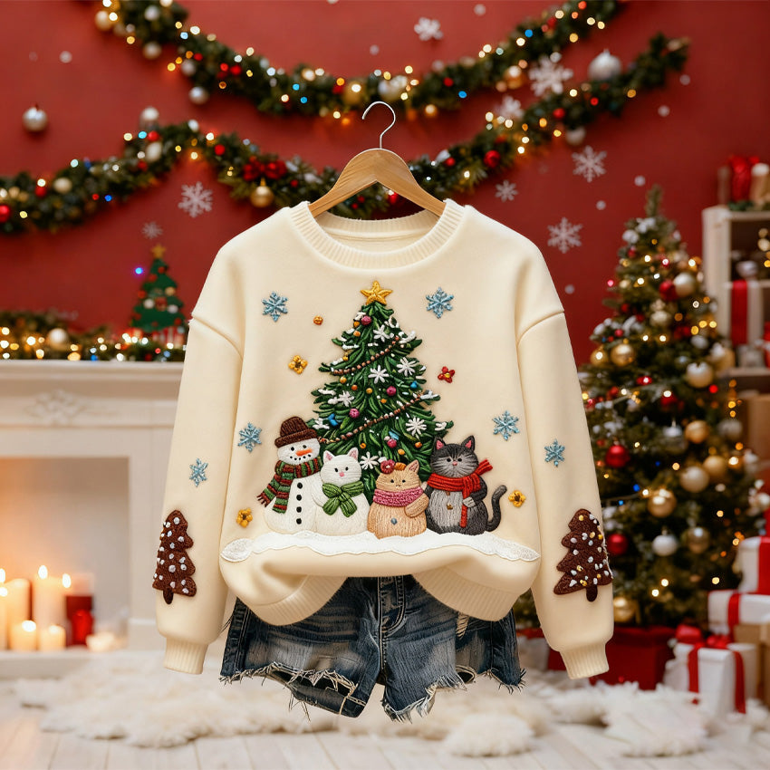 Christmas Tree Cat Art Women's Comfortable Plush Sweater