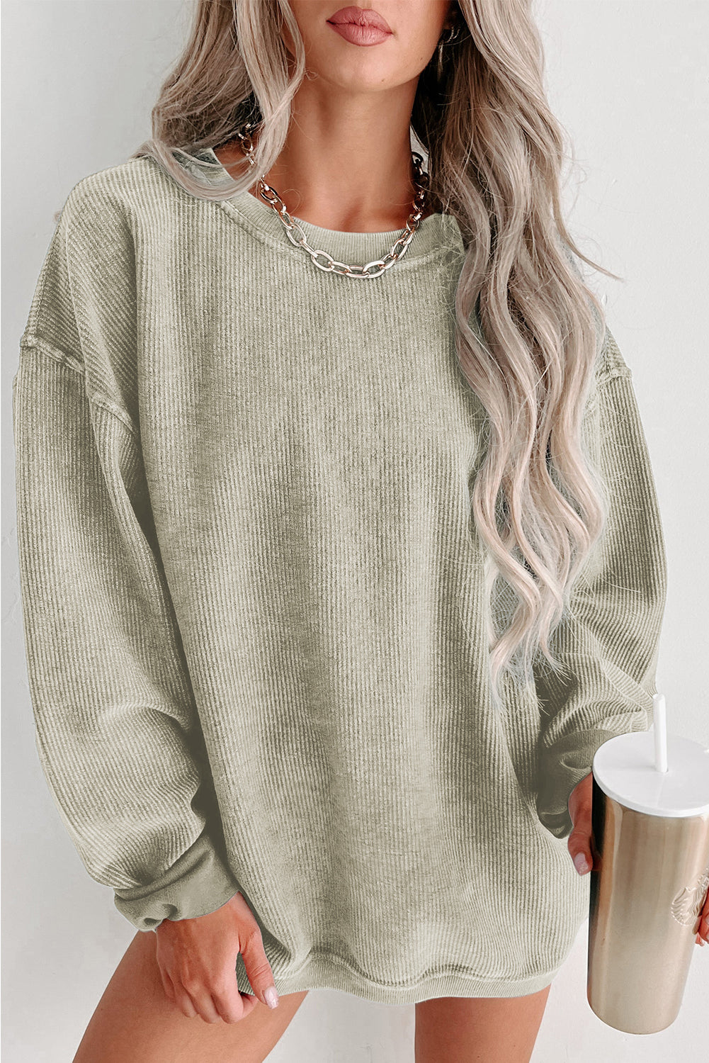 Maglione dal design curato
